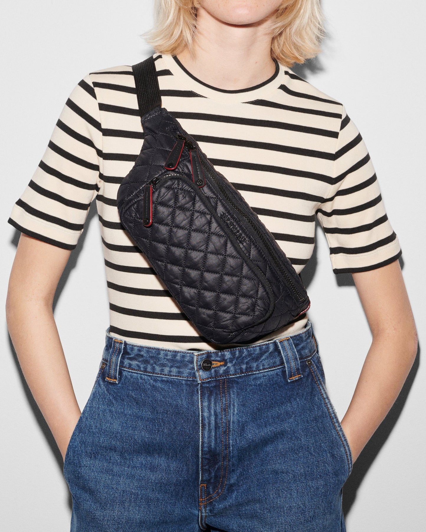 Metro Sling - Black
