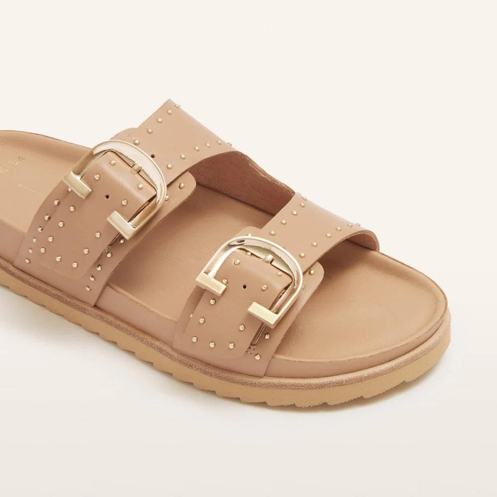 Deon Sandal