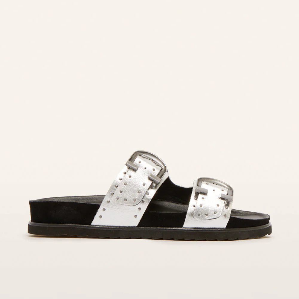 Deon Sandal
