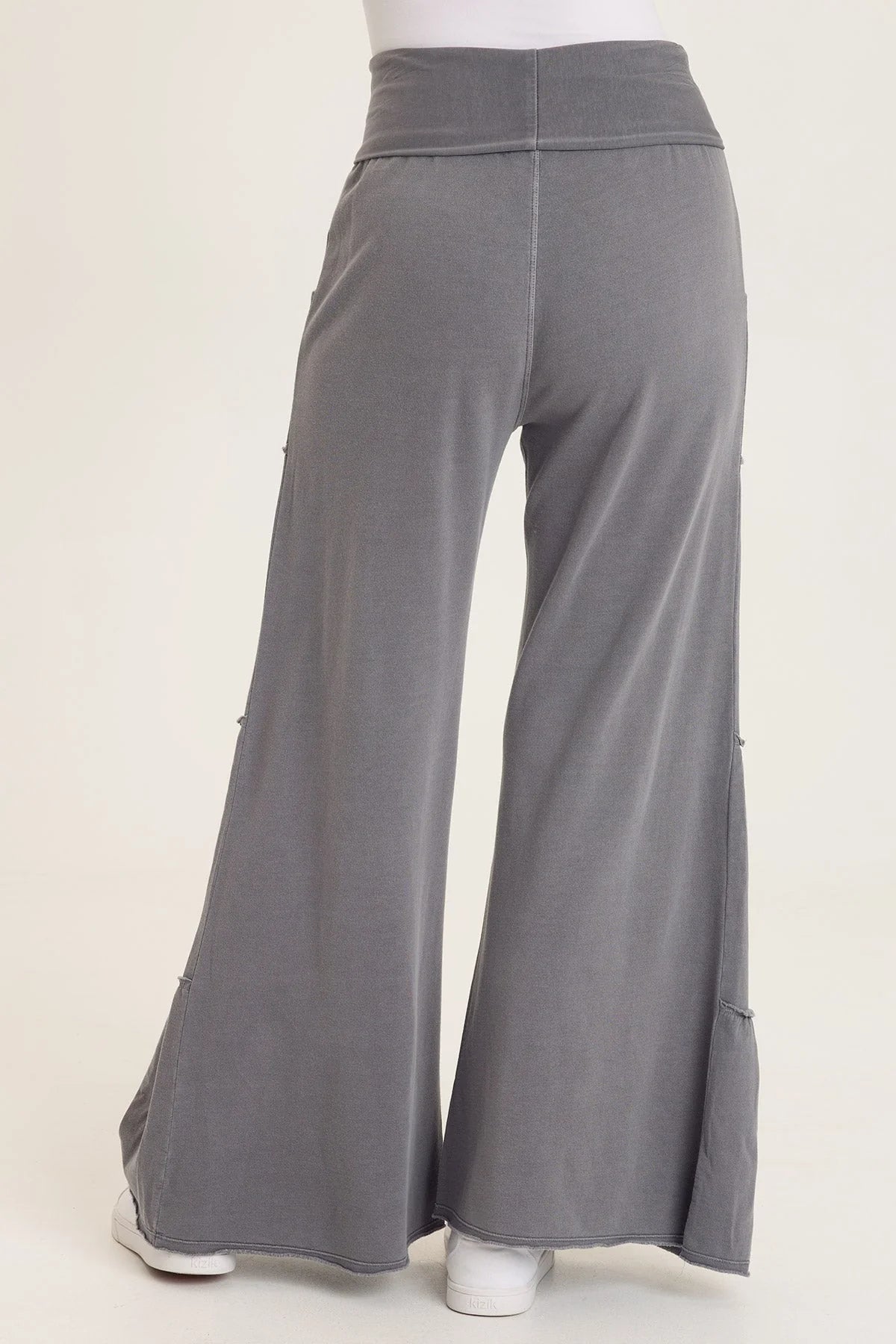 Carola Wide Leg Pant