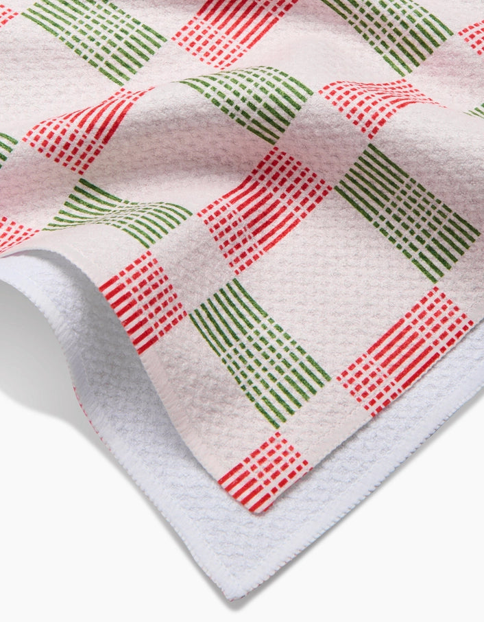 Be Merry Plaid Kitchen Towel