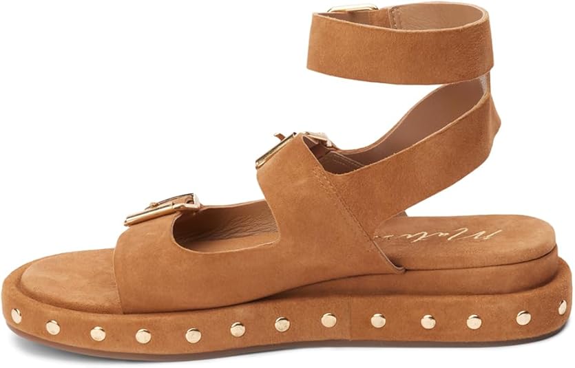 Nina Sandal