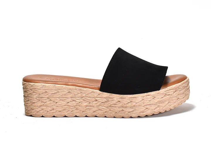 Bizzy Sandal