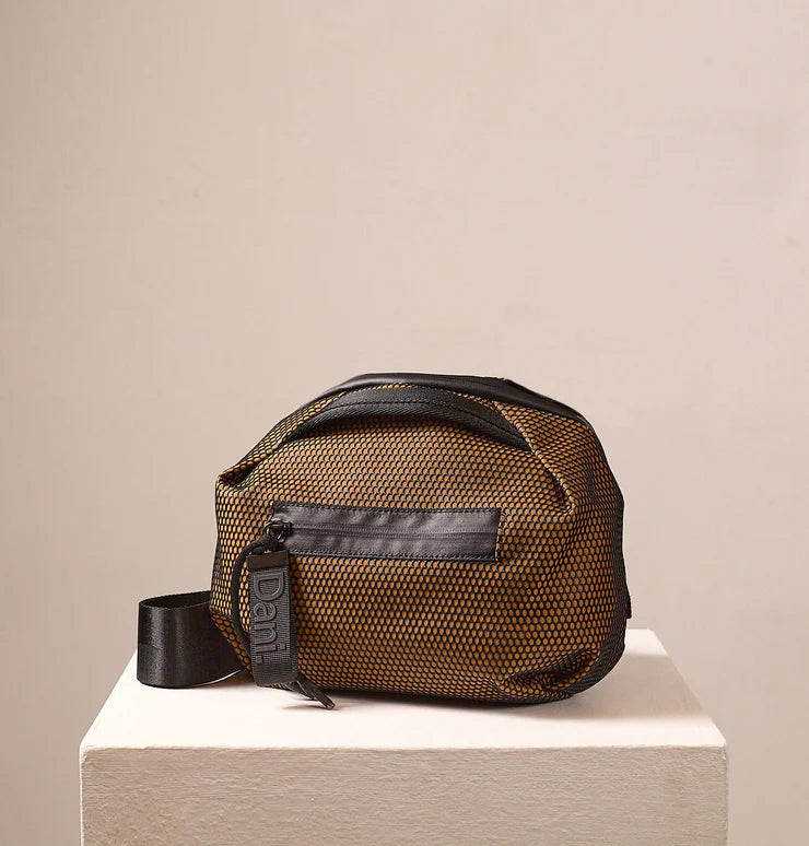 Bonnie Crossbody