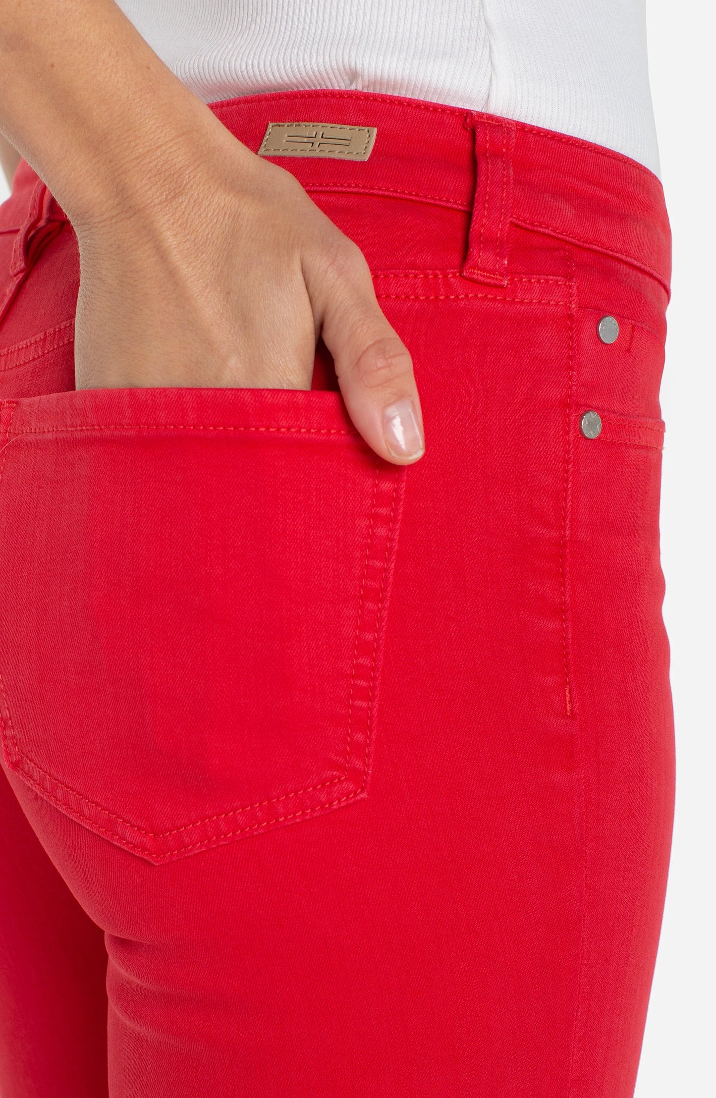 Hannah Crop Flare