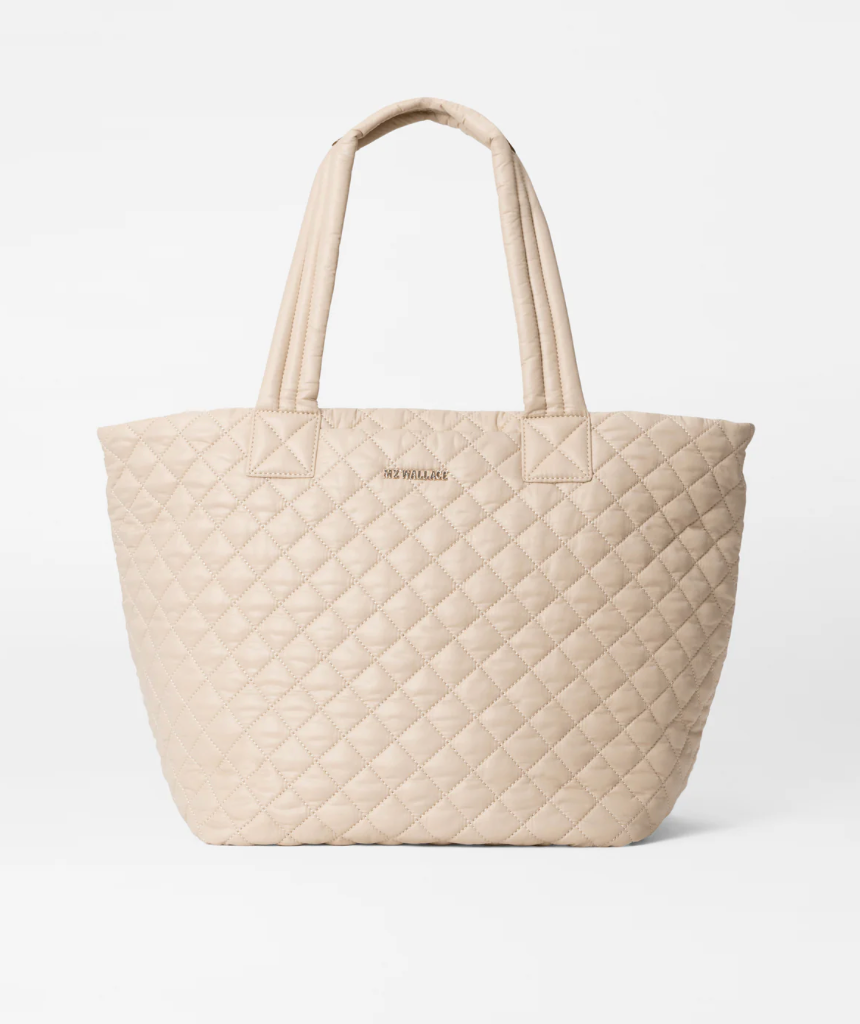 Medium Metro Tote Deluxe-Buff