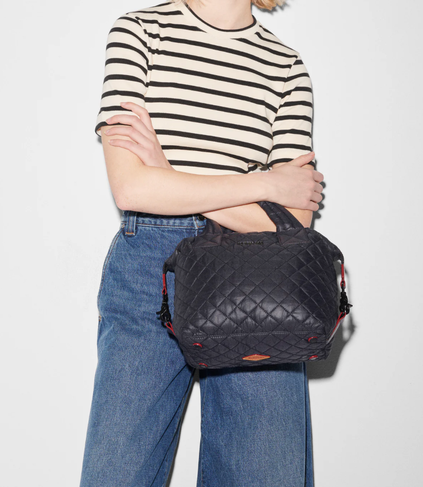 Small Sutton Deluxe-Black