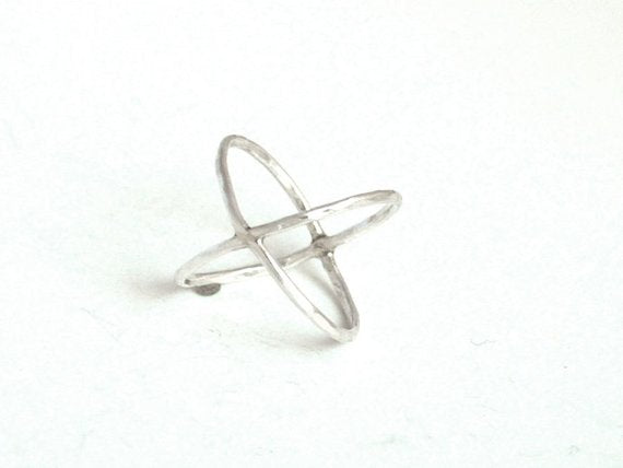 Criss Cross Ring