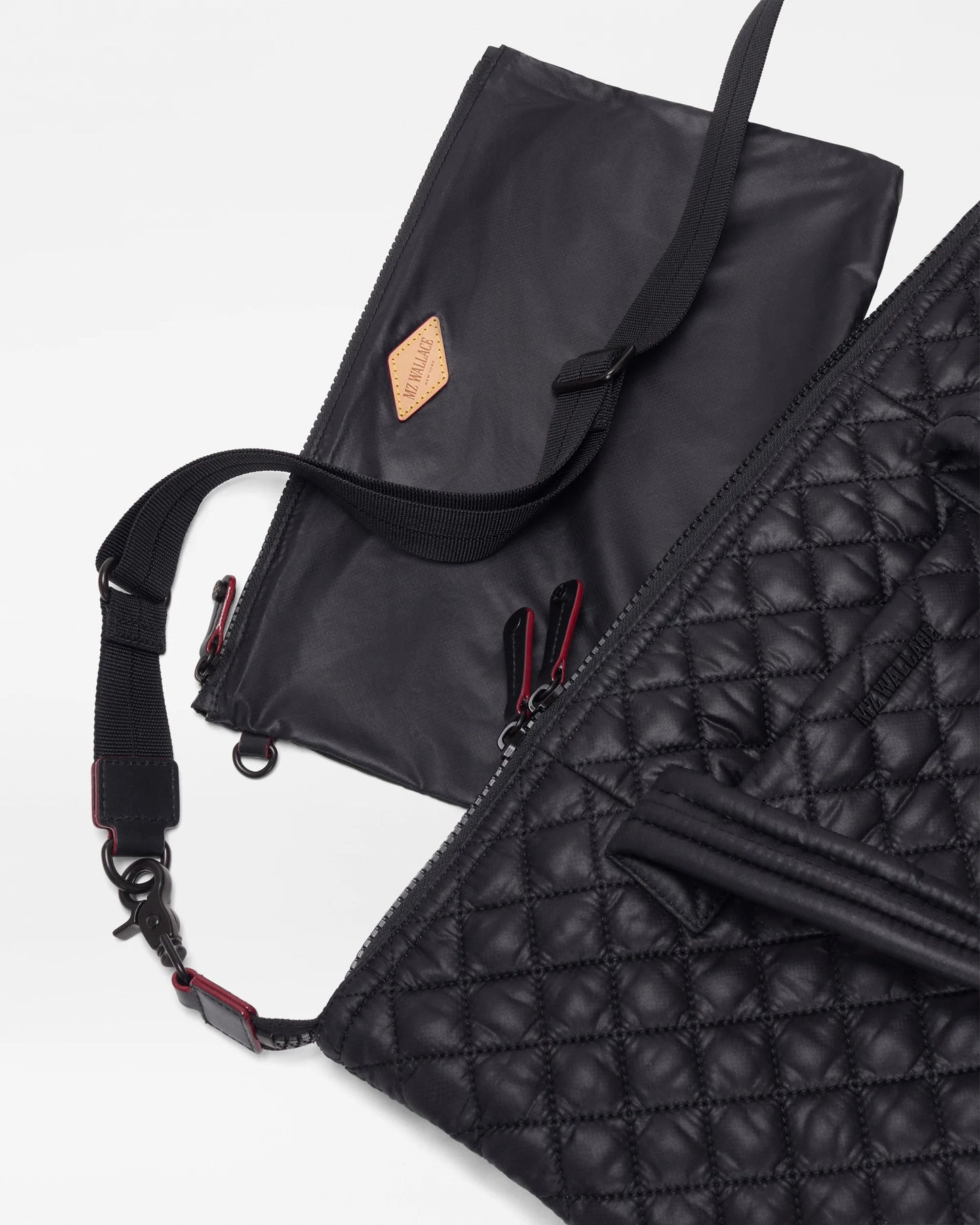 Medium Sutton Deluxe - Black