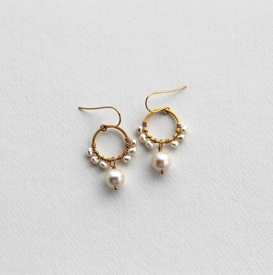 Circle Pearl Earrings