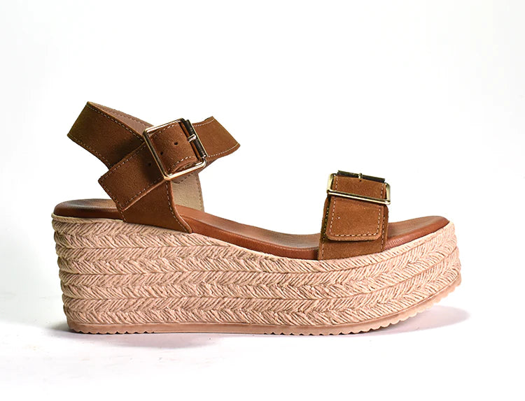 Betsy Sandal