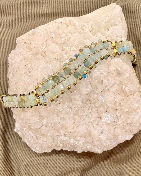 JMM25-211 Aquamarine Cubes/Hematite