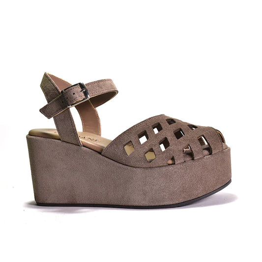 Jaymie Sandal