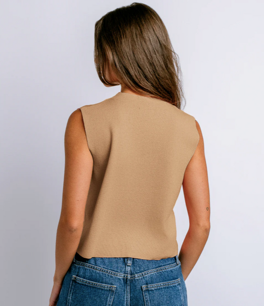 Betty Top - Milk Tea