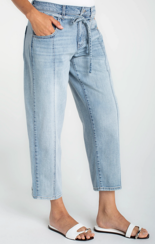 Beachcomber With Self Belt