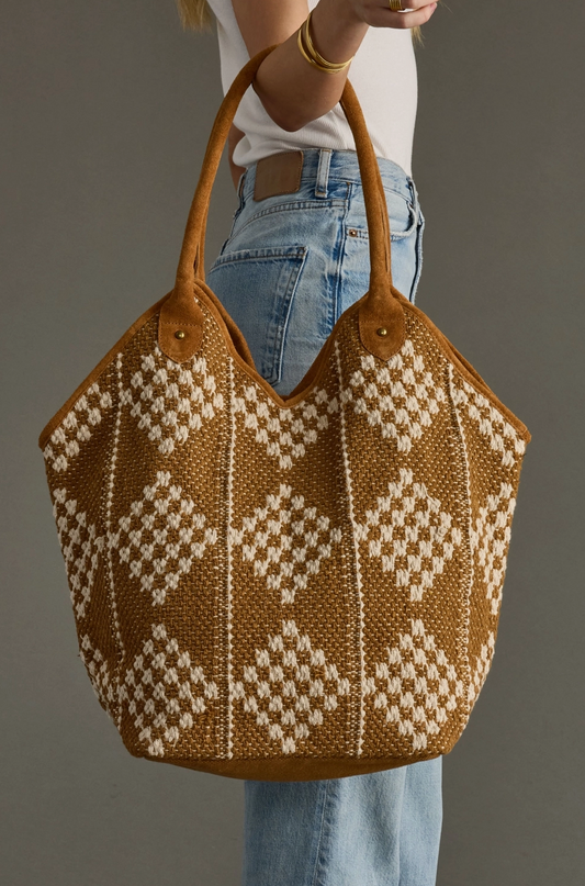 Diamond Pattern Tote Brown