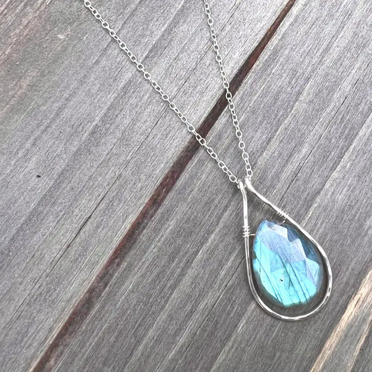 Labradorite Framed Necklace