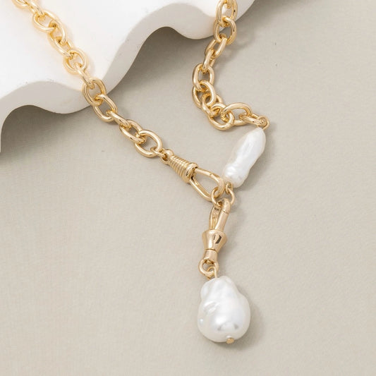Pearl Pendant Necklace