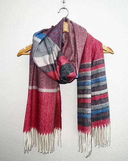 Soft Stripes Fringe Scarf