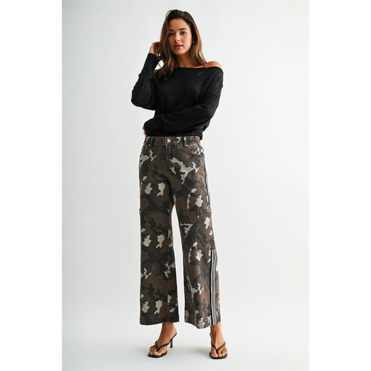 Camo Wide Leg Jogger