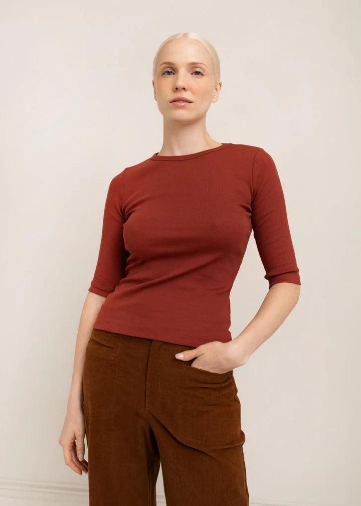 Akari Crew Neck
