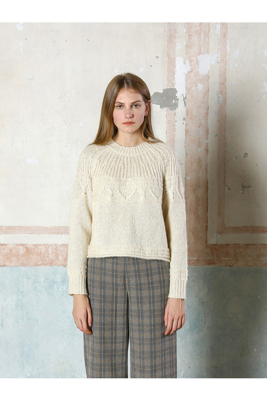 Round Neck Knitted Sweater