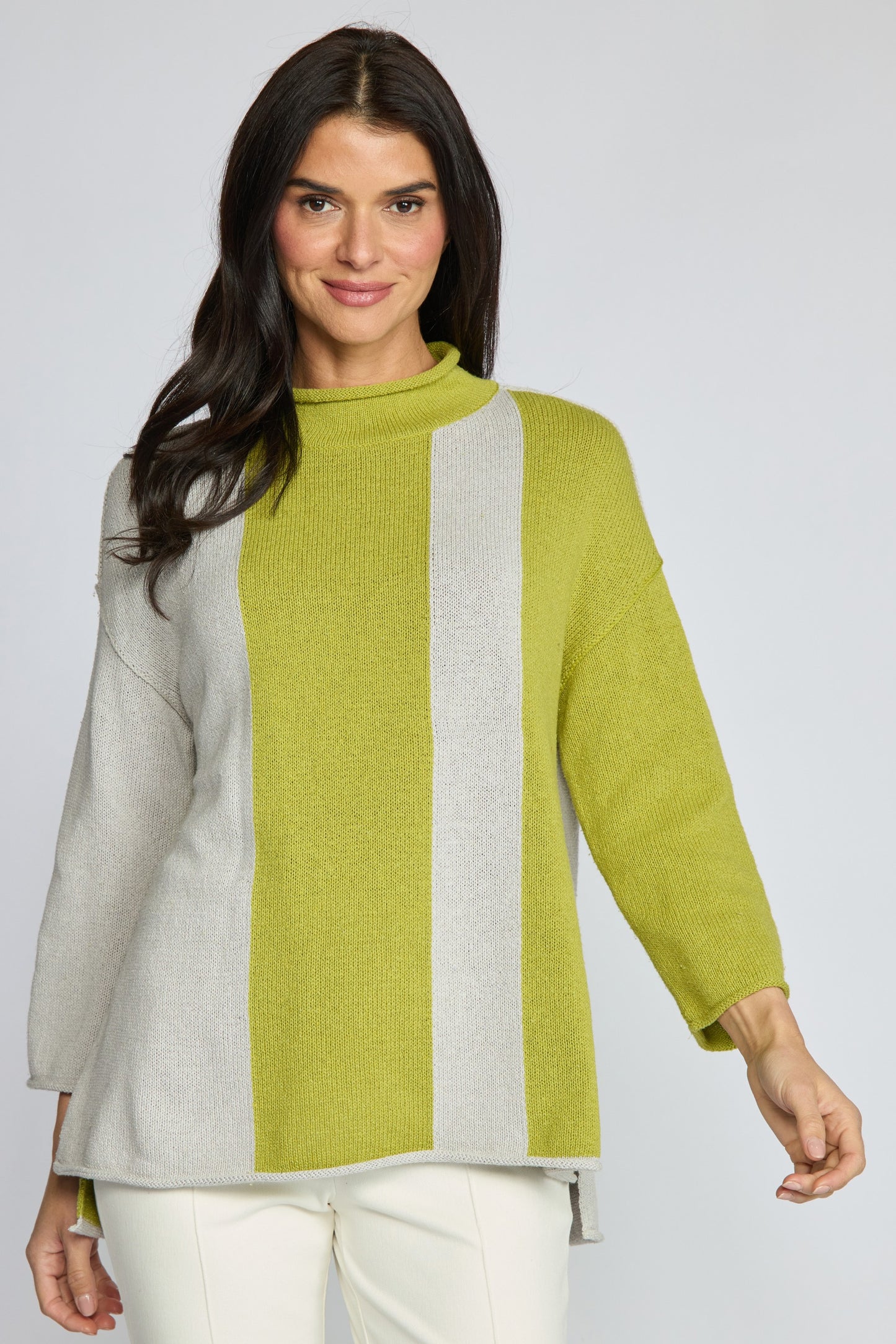 Vertical Vibes Pullover